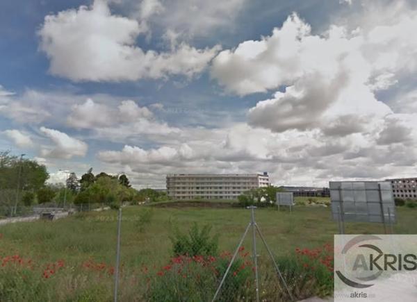 Terreno en calle del Padre Poveda