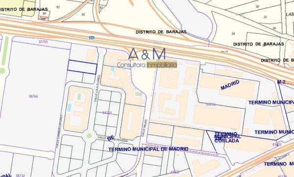 Terreno en calle de Lola Flores