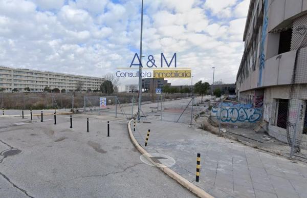 Terreno en avenida de Aragón, 402