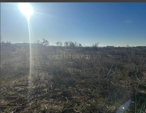 Terreno en avenida de los Rosales, 27