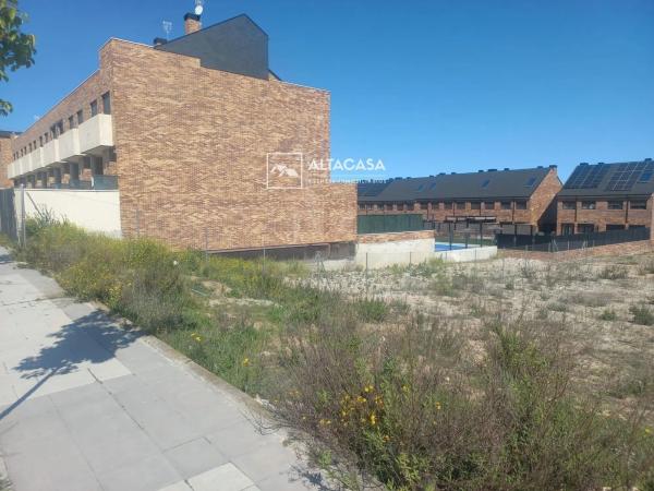 Terreno en calle Cerro del Campo