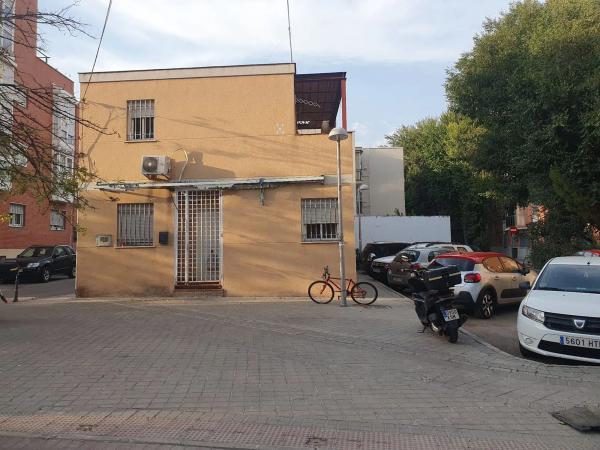 Terreno en calle Sierra Engarcerán, 11  Bajo