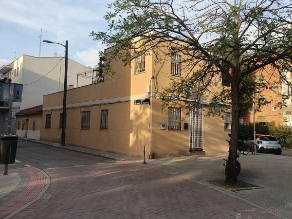 Terreno en calle Sierra Engarcerán, 11  Bajo