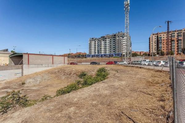 Terreno en calle del Tranvía a las Canteras de Monte Viejo