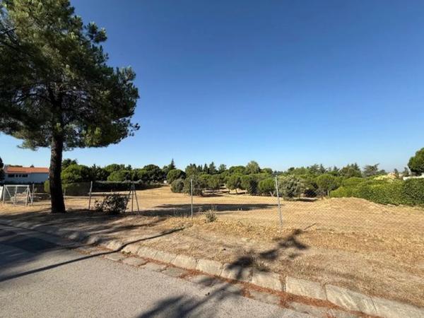 Terreno en calle Valle de Amblés, 7