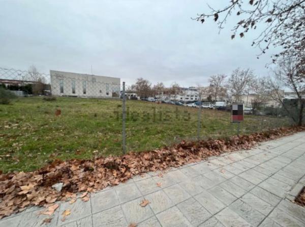 Terreno en Urb. este - Montepríncipe