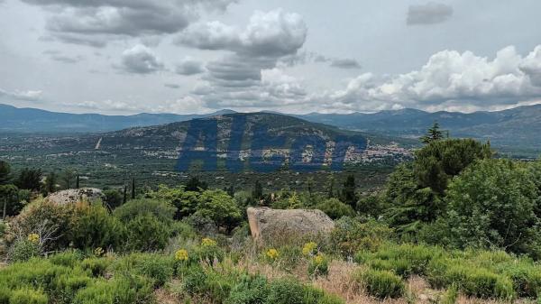 Terreno en calle Pradera de la Cierva