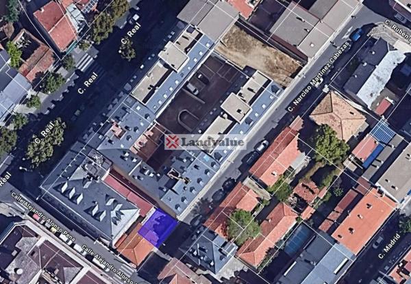 Terreno en calle Narciso Martínez Cabezas, 6