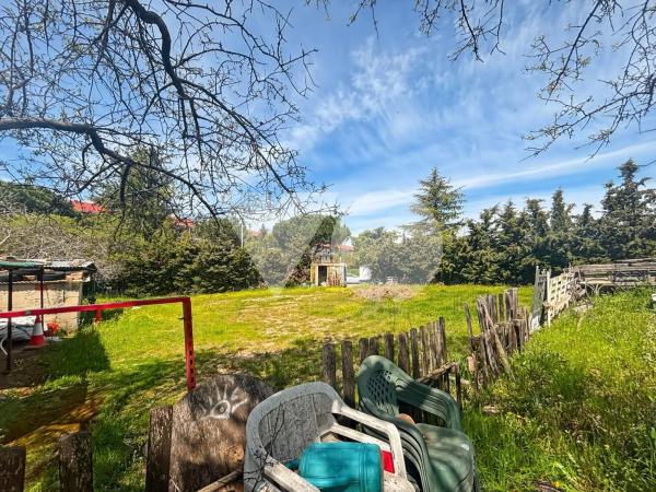 Terreno en calle los Claveles