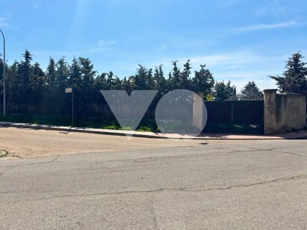 Terreno en calle los Claveles