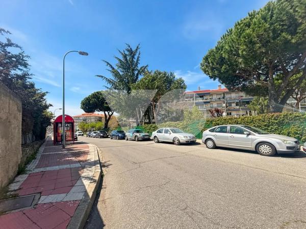 Terreno en calle los Claveles