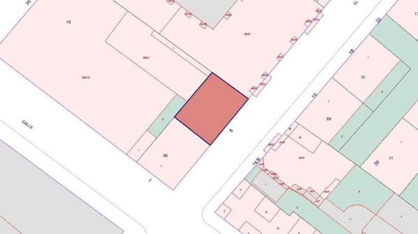 Terreno en calle Narciso Martínez Cabezas