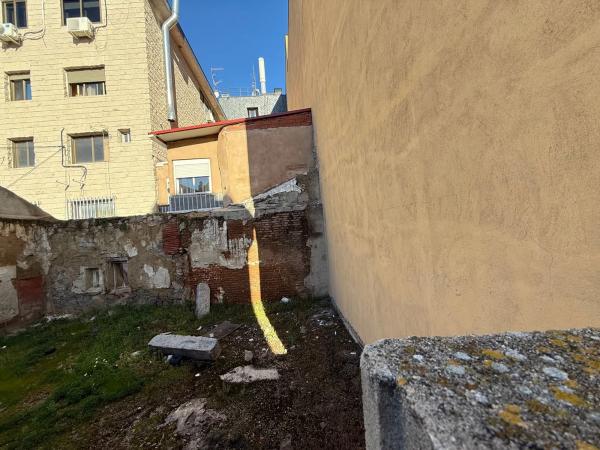 Terreno en calle Narciso Martínez Cabezas, 5