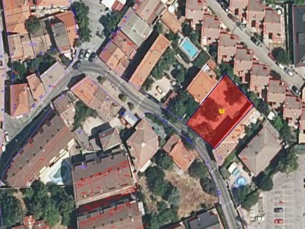 Terreno en calle el Monte