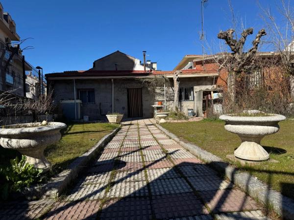 Terreno en calle Segovia