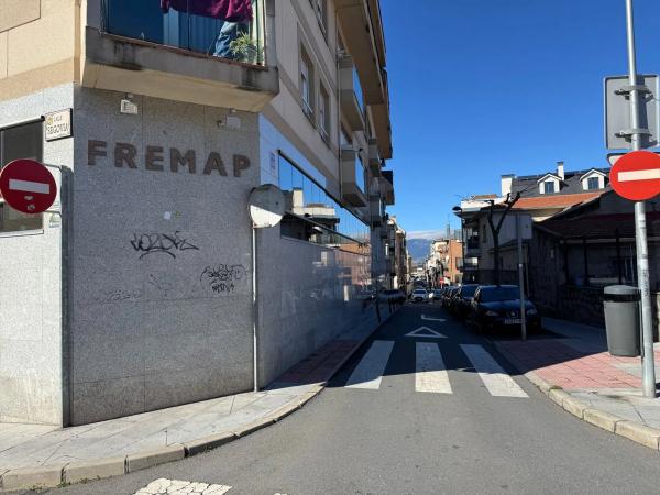 Terreno en calle Segovia