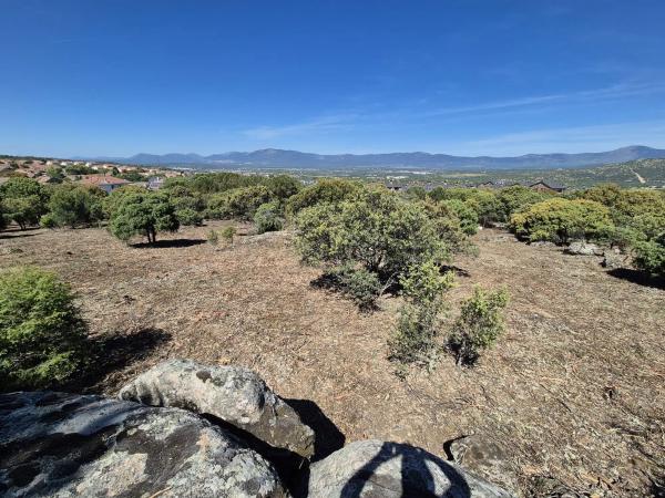 Terreno en Fontenebro - Altavista