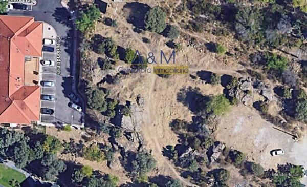 Terreno en calle Golondrinas