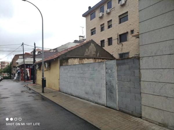 Terreno en calle Narciso Martínez Cabezas