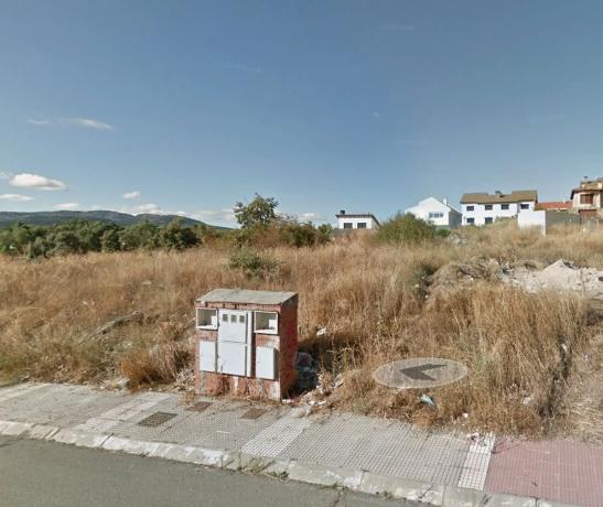 Terreno en calle Zurbarán, 26