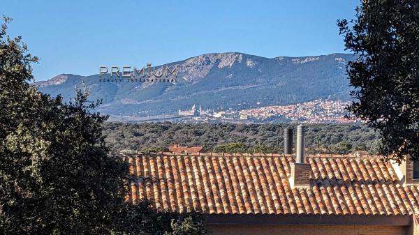 Terreno en Navalquejigo - Los Arroyos