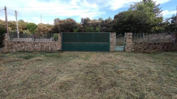 Terreno en calle del Pinar, 20