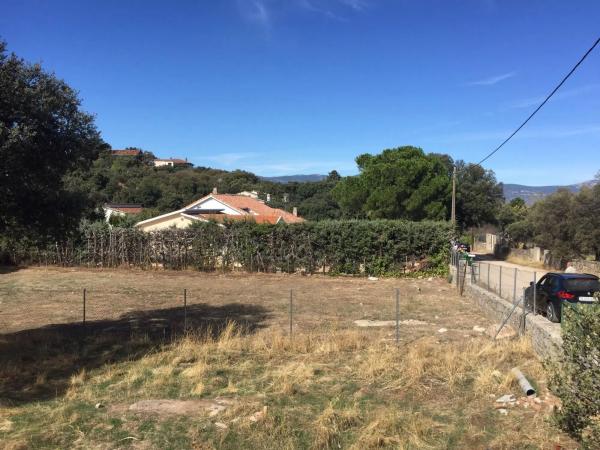 Terreno en calle de Poniente, 11