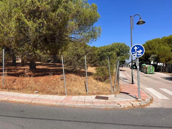 Terreno en calle González de Rueda