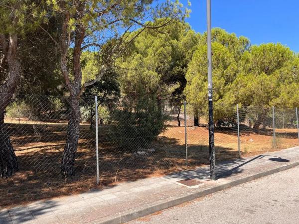 Terreno en calle González de Rueda
