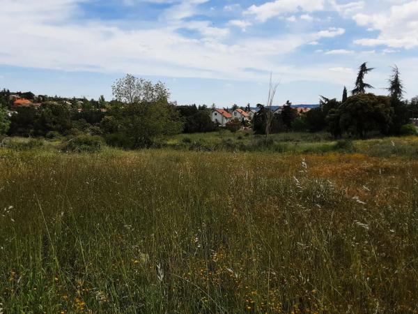 Terreno en avenida Portugal