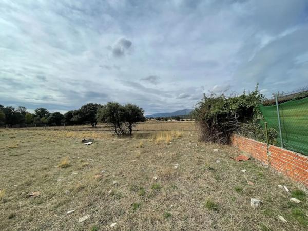 Terreno en calle del Mar Egeo, 9