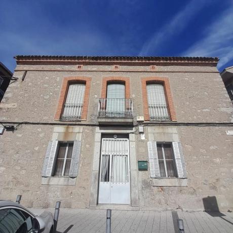 Terreno en plaza del Caño