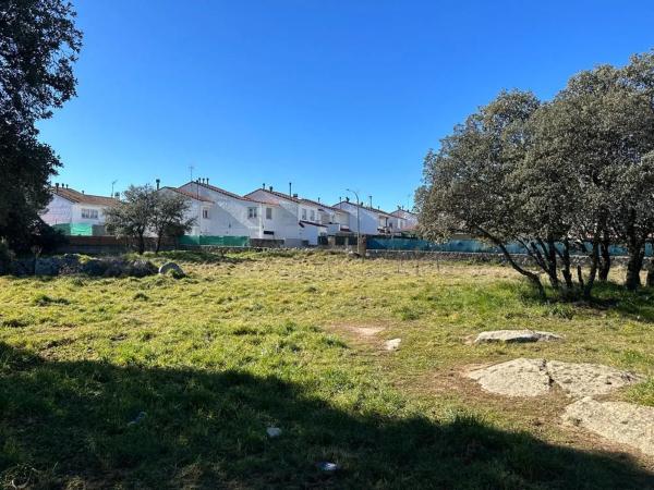 Terreno en calle Praderia