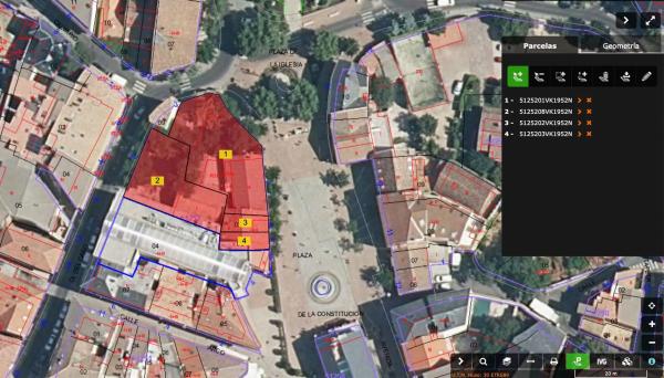 Terreno en plaza de la Constitución, 7