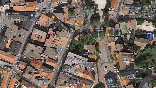 Terreno en plaza de la Constitución, 7