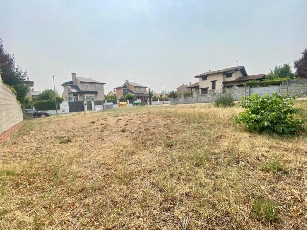 Terreno en calle los Álamos Blancos s/n