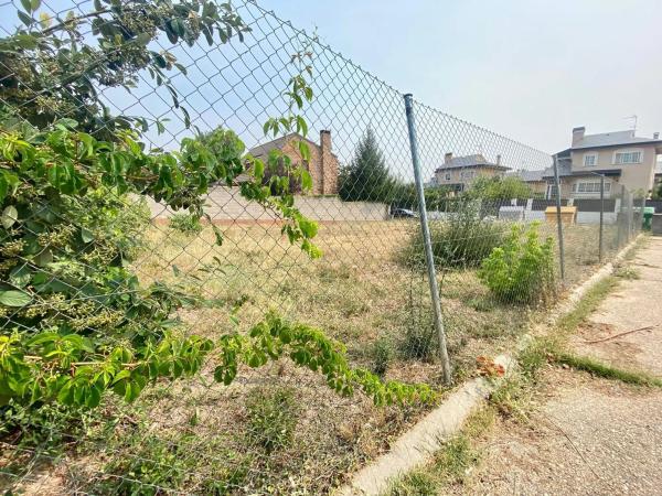 Terreno en calle los Álamos Blancos s/n