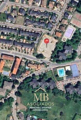 Terreno en calle San Macario