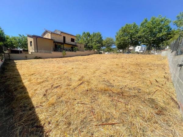 Terreno en paseo de los Tilos