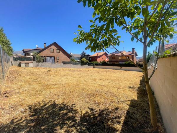 Terreno en paseo de los Tilos