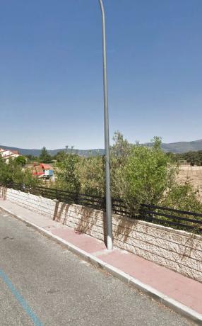 Terreno en calle Mónaco, 34