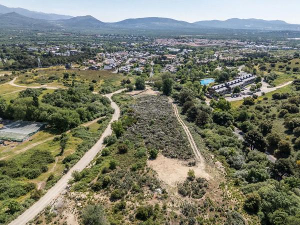 Terreno en calle los Altos de la Jarosa, 31