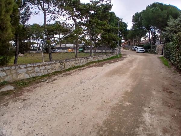 Terreno en calle Media Luna