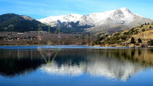 Terreno en calle de Severo Ochoa