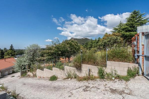 Terreno en calle Gargantilla