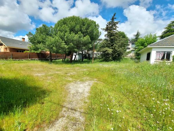 Terreno en calle de Damián Blasco, 6