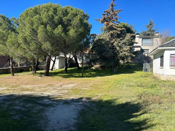 Terreno en Hoyo de Manzanares