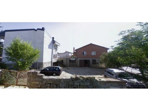 Terreno en avenida de la Paloma