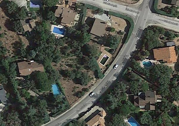 Terreno en avenida urbanización La Berzosa s/n