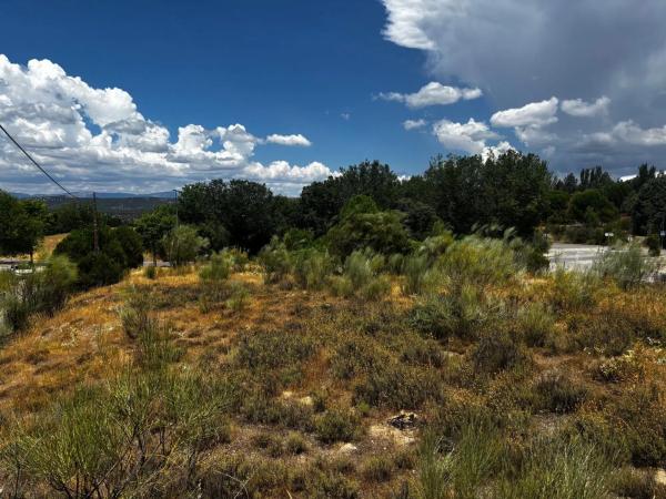 Terreno en calle Géminis